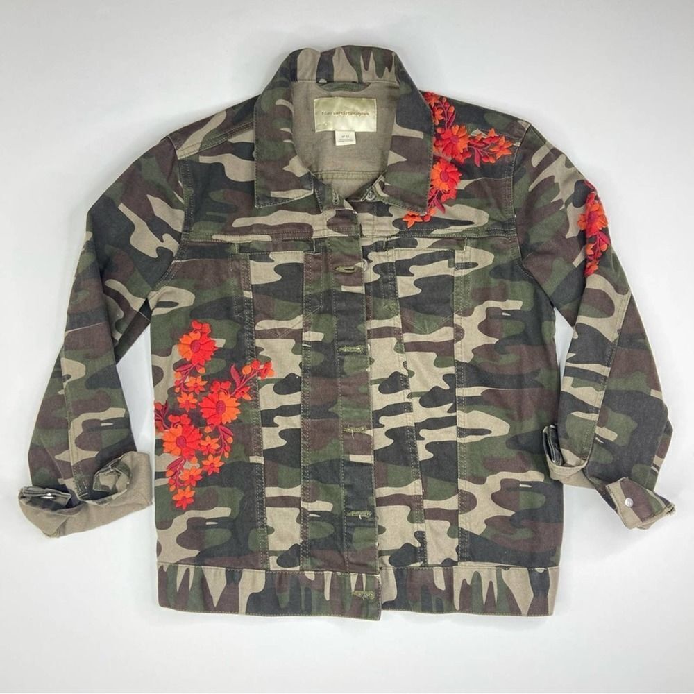 Anthropologie Pilcro and the Letterpress Floral Embroidered Camo Jacket Size XS